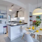 Apartment Relaxing 2bd 500m W Ac Wifi Pool *